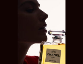 Margot Robbie, nuova testimonial di Chanel N°5.